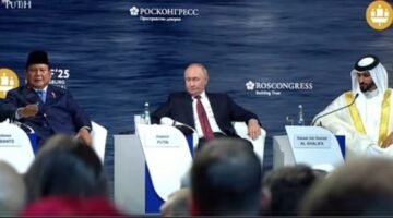 residen Republik Indonesia Prabowo Subianto saat menyampaikan pidato pada sesi pleno St. Petersburg International Economic Forum (SPIEF) 2025 di ExpoForum Convention and Exhibition Centre, St. Petersburg, Rusia, 