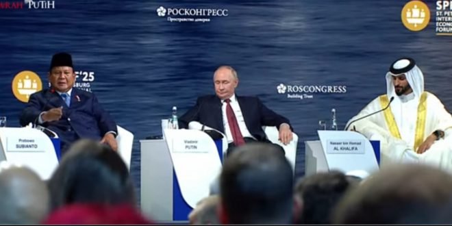 residen Republik Indonesia Prabowo Subianto saat menyampaikan pidato pada sesi pleno St. Petersburg International Economic Forum (SPIEF) 2025 di ExpoForum Convention and Exhibition Centre, St. Petersburg, Rusia, 