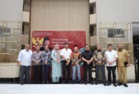 Bupati Aceh Jaya dan Wakil Bupati Muslem D, SE mendampingi Gubernur Aceh dalam pertemuan dengan Wamen Perumahan Fahri Hamzah membahas program Rumah Kombatan dan bantuan hunian layak.