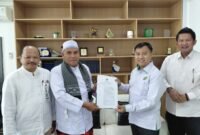 Penyerahan SK Prodi STAI Darul Abrar